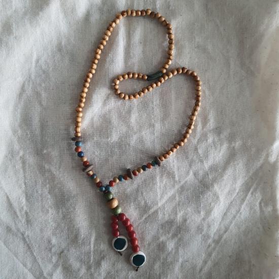 El yapımı takı kolye